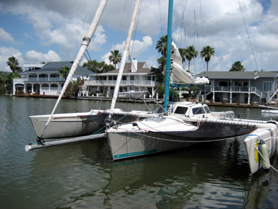 Custom trimaran Wing & a prayer