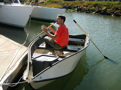 porta-bote afloat