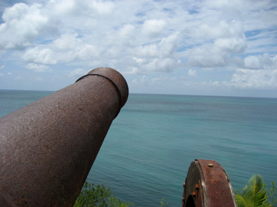 Old Canon. Isla Providencia, Colombia