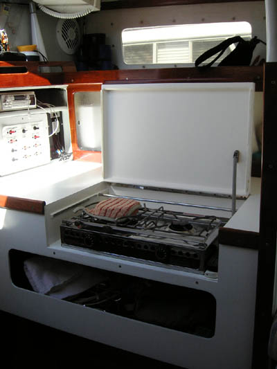 Jim Brown designed Searunner 31 trimaran Time Machine galley stove