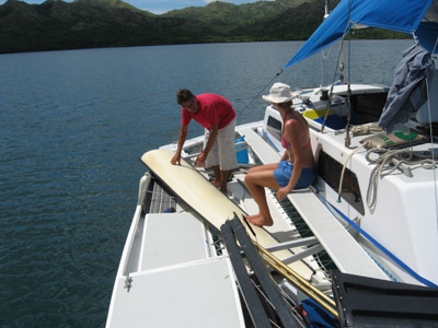 disassemble the porta-bote. Bahia Santa Maria, Costa Rica